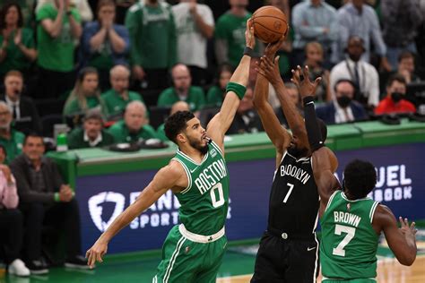 Boston Celtics vs Brooklyn Nets .